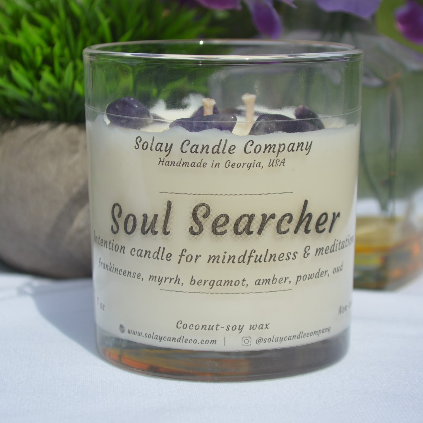 "SOUL SEARCHER" (frankincense, myrrh, bergamot, amber, powder, oud)